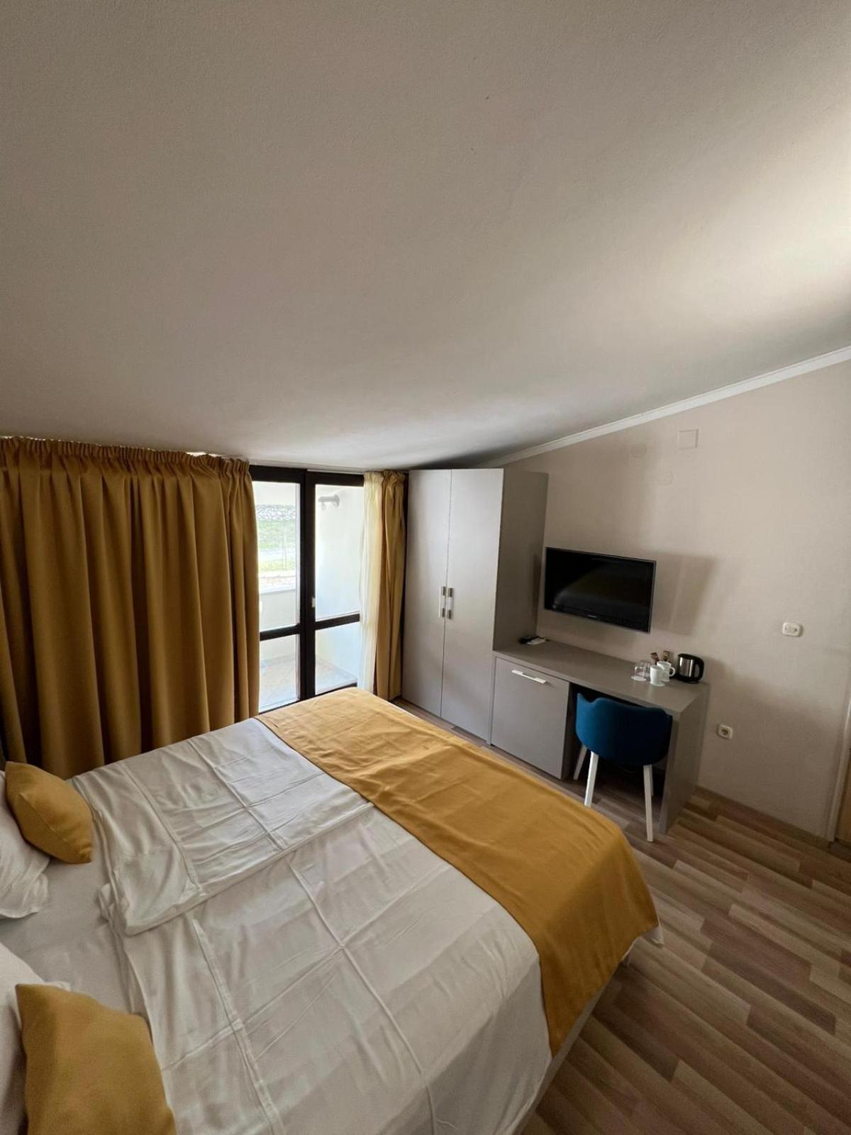 Bellevue Rooms Стара Башка Екстер'єр фото
