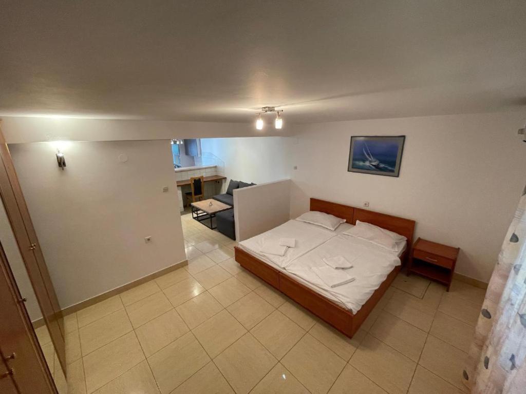 Bellevue Rooms Стара Башка Екстер'єр фото