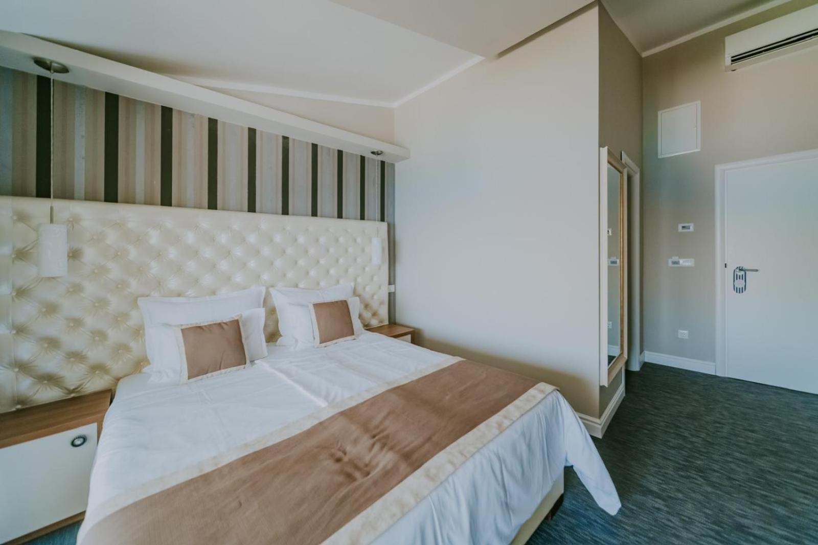 Bellevue Rooms Стара Башка Екстер'єр фото